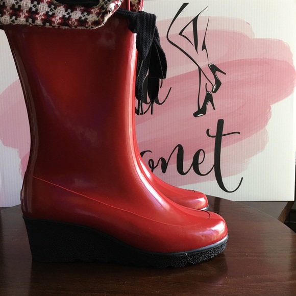 Sperry Top Sider Red Checkered Top Rain Boots!👢 - Picture 1 of 8